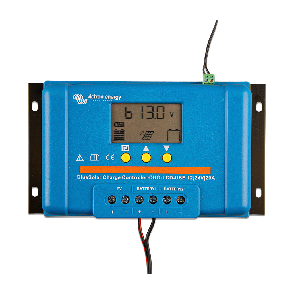 [SCC010005050] BlueSolar PWM-LCD&USB 12/24V-5A - VICTRON ENERGY