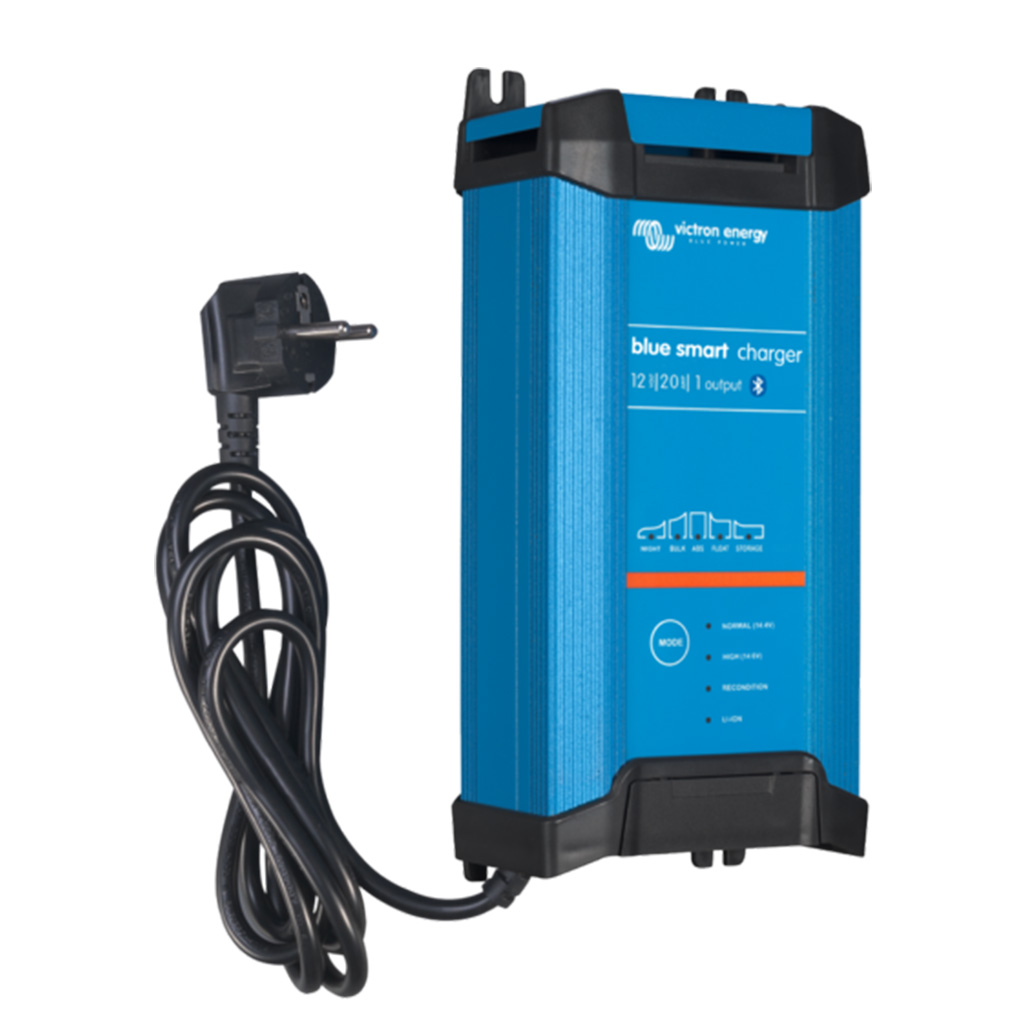 [OCA-BPC123047002-LN] Blue Smart IP22 Charger 12/30(1) 230V CEE 7/7 - VICTRON ENERGY (Like New)